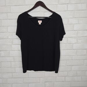 Mossimo Supply Co. plain black tee